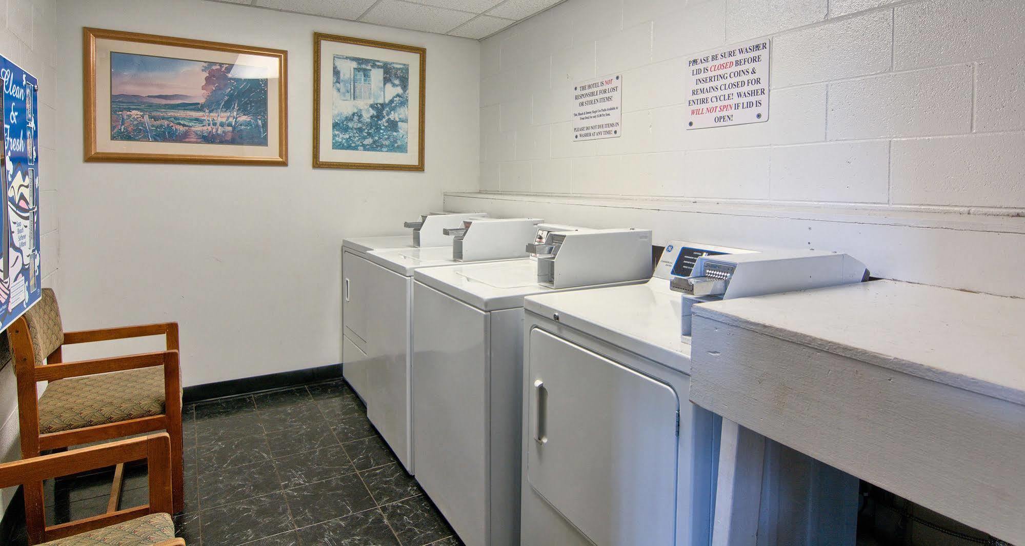 Days Inn By Wyndham Doswell \/ Kings Dominion Area Kültér fotó